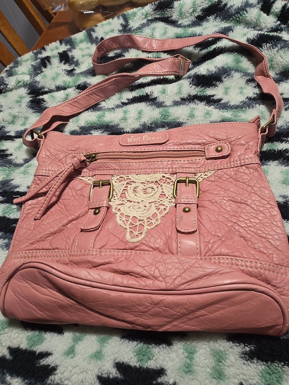Wallflower Rose Pink Lace Accent Crossbody Bag